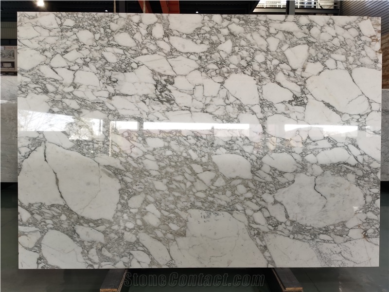 Arabescato Cervaiole Marble Slabs