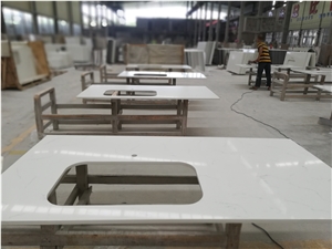 White Quartz Kitchen Top