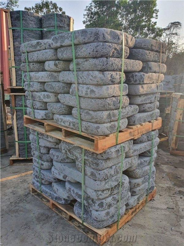Basalt Stepping Stone High Quality Walkway Pavement Setts