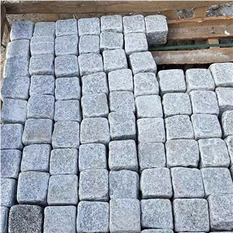 G603 Light Grey Granite Retro Cubes Tumbled All Sides