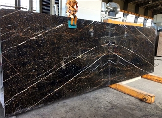 Golden Black Marble Slab Pattern