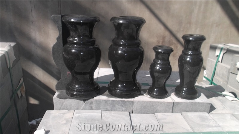 China Black Granite Memorial Vases For Tombstones
