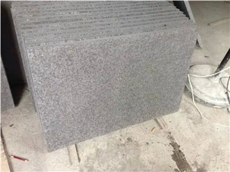 New G684 Berry Black Granite Flamed Tiles