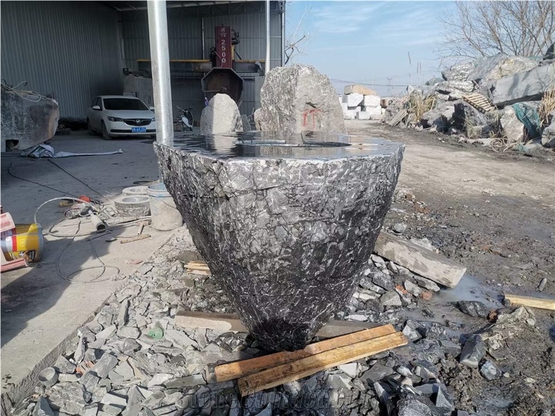 China Blackrock Granite Split Waterjet Garden Design Product