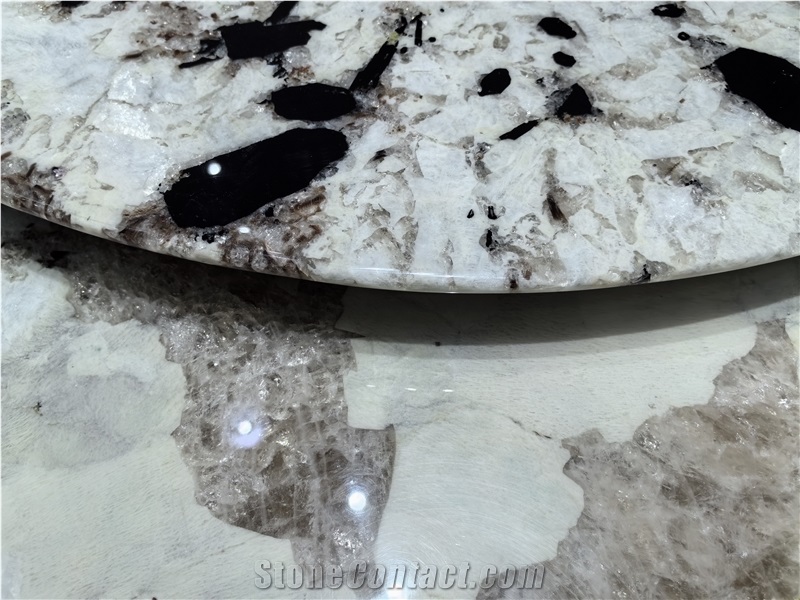 Patagonia White Quartzite Table Top