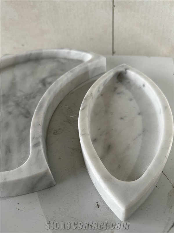 Round Carrara Fancy White Marble Decor Shower Tray