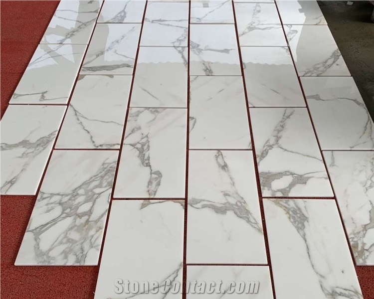 Gold Top High Quality Calacatta White Marble Slabs