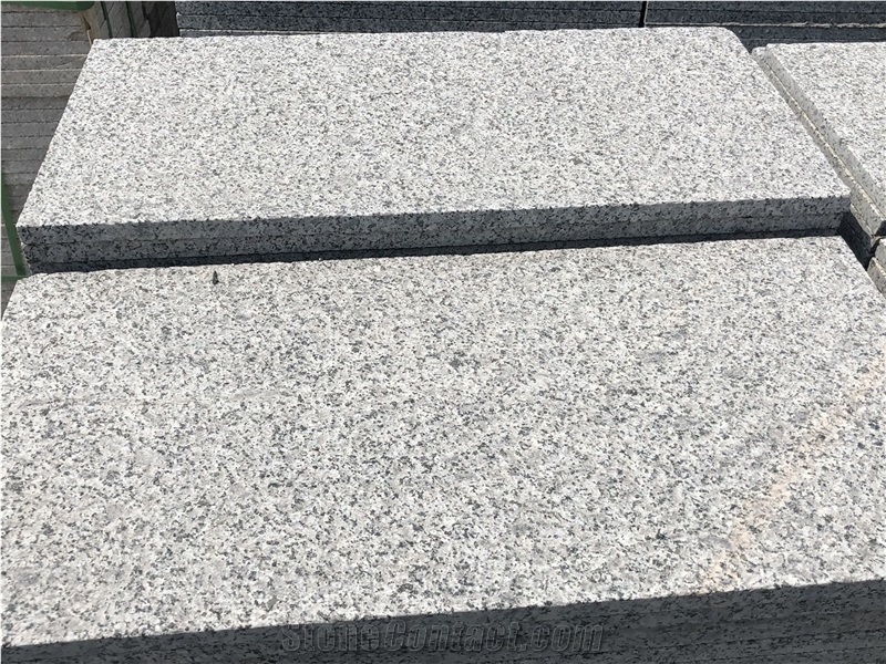 Hainan G654 Granite Tiles Flamed Surface