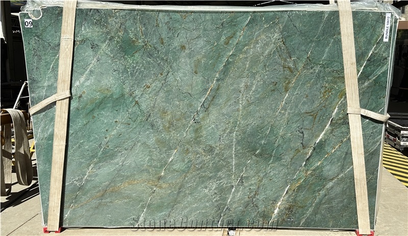 Sombori Island Quartzite Slabs - Verde Smeralda Quartzite Slabs