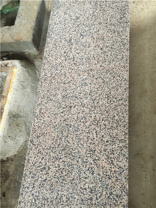 Chinese Clove Red Granite Tiles & Slab