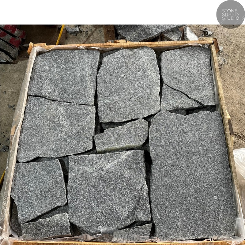 Gray Granite Crazy Pavers Hardscape