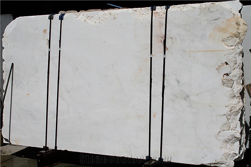 Chillagoe Champagne Marble Slabs