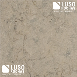 Moleanos Azul Limestone Tiles
