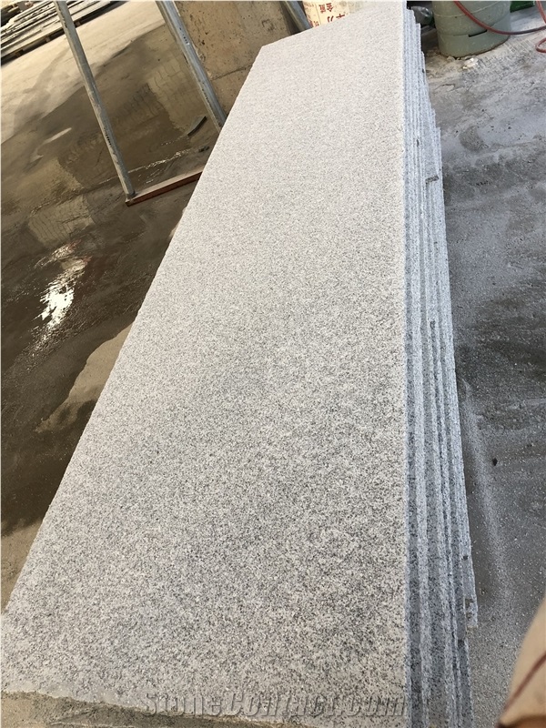Light Grey Quality Assured Granite Stone  Slabs