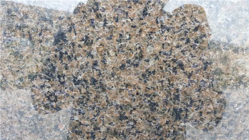 Saudi Gold Diamond Granite Slabs