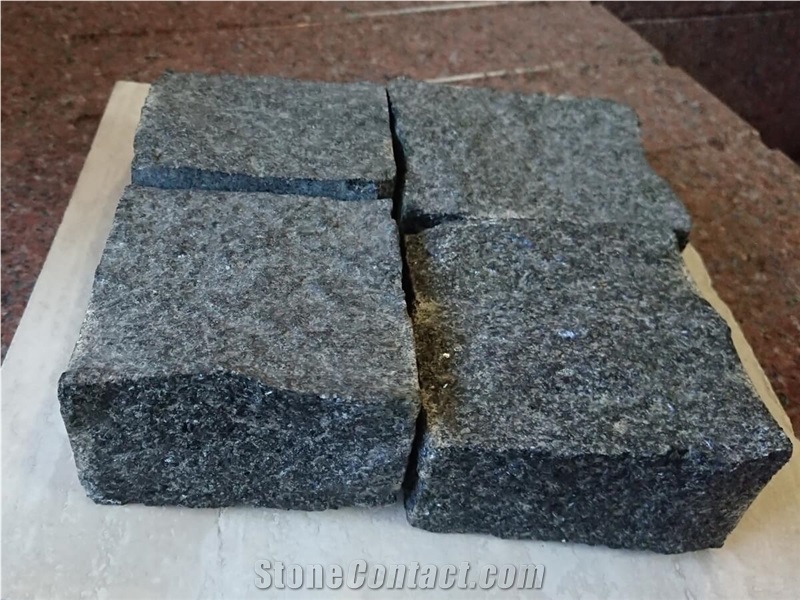 Narural Split Setts From Black Stone Gabbro Pavement Setts
