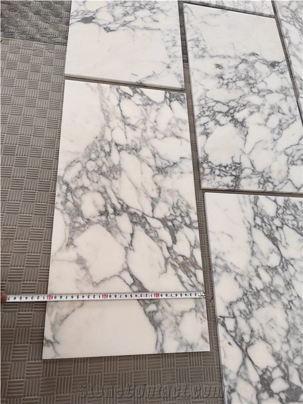 Wonderful Surface White Marble Arabescato Tiles