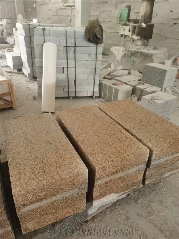 Chinese G682 Rusty Yellow Granite Tiles