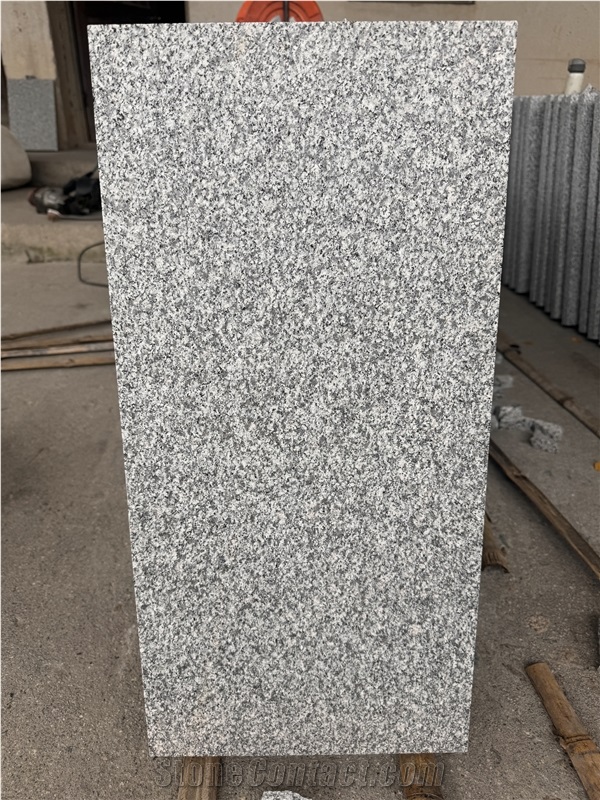 G688 Granite Tiles Flamed