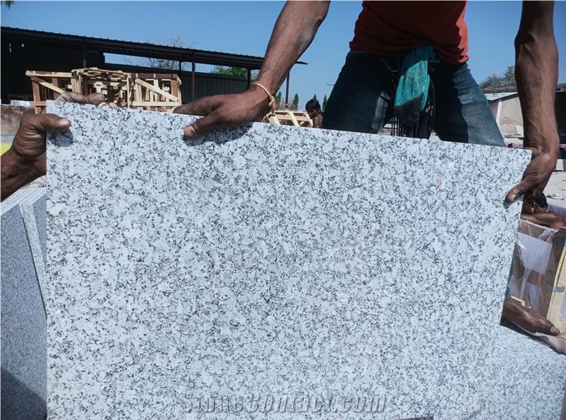 Cotton White Flamed Granite Paving Stone Tiles