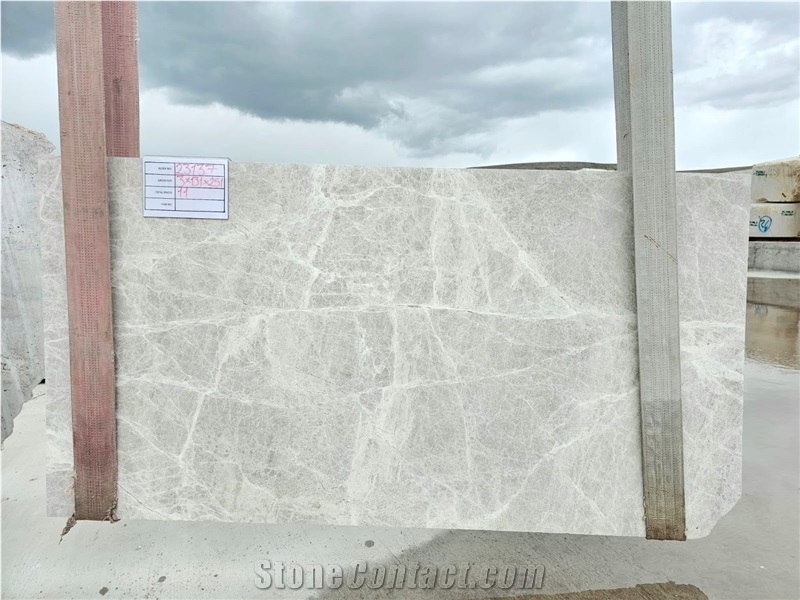 Spider Beige Marble Slabs - 23137