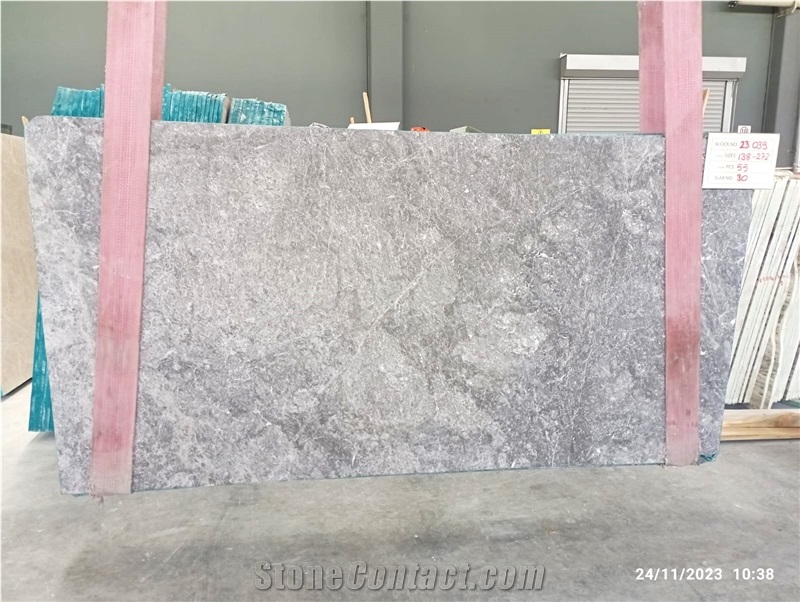 Tundra Grey - 23039 Marble Slabs
