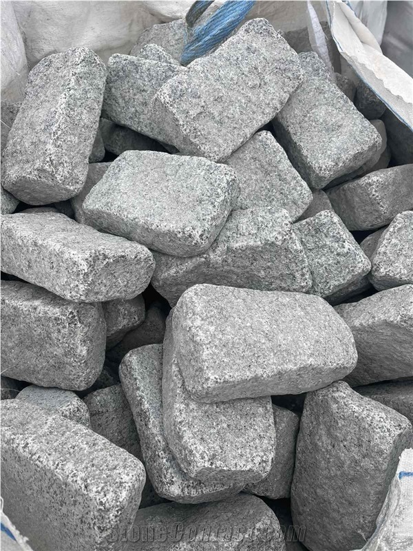 Ukrainian Granite White House Split-Tumbled  Cubes