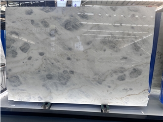 Wholesales Brazil Alaska White Quartzite Slabs For Kitchen