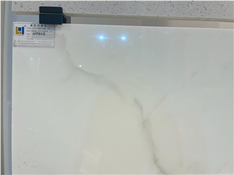 Calacatta Nano Glass Stone