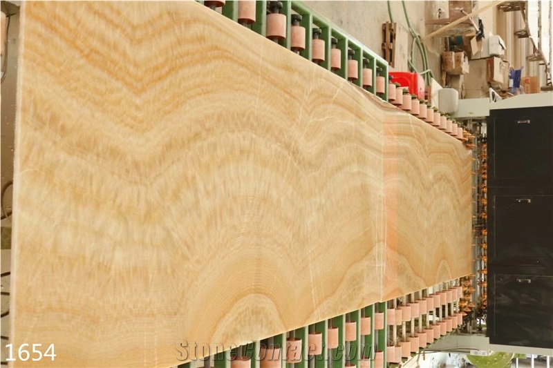 China Honey Onyx Slabs