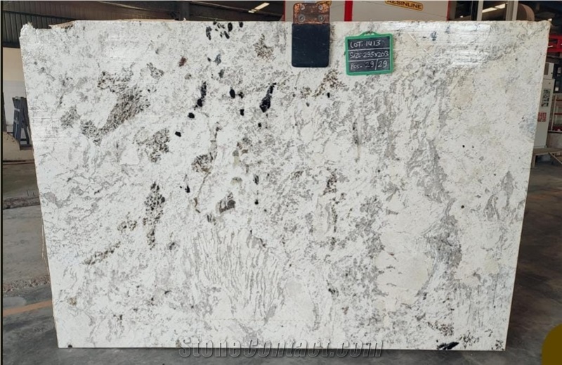 Mona Lisa White Granite Slabs