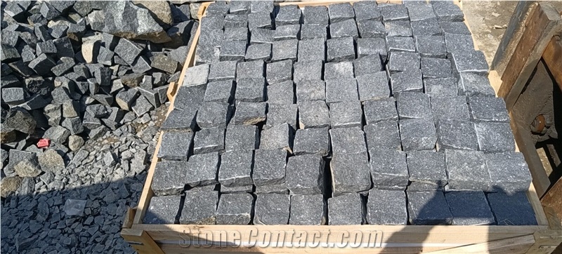 G684 Black Basalt Outdoor Paving Cubes