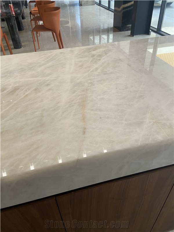 Cristallo White Quartzite Ktichen Island Top