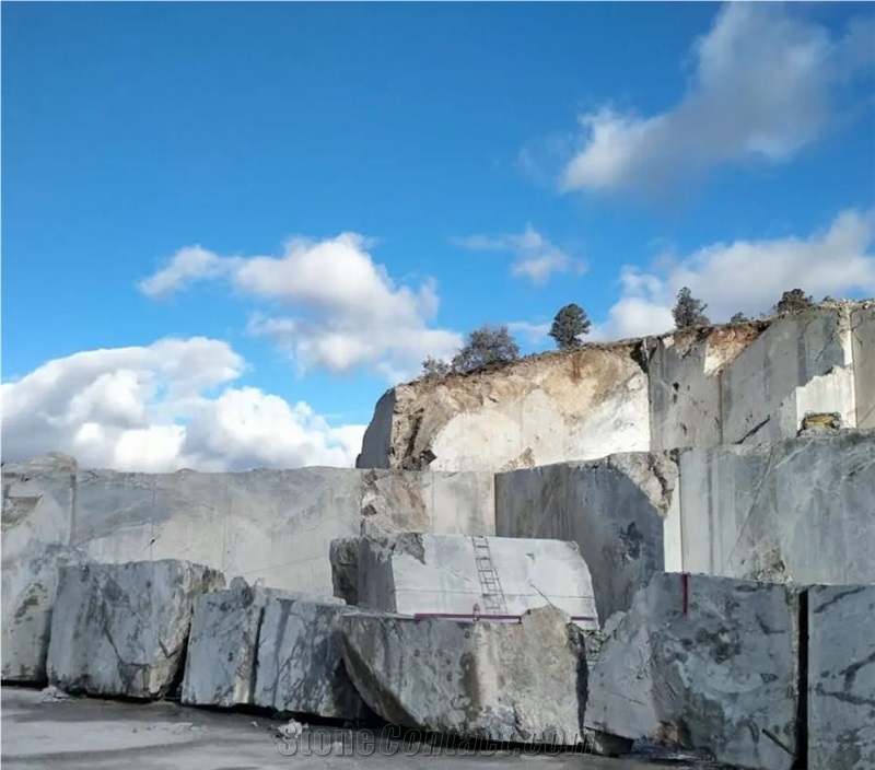 Ragno Rosa Marble Quarry