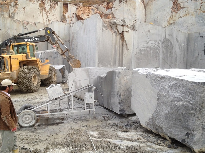 Pasha Black Marble Quarry