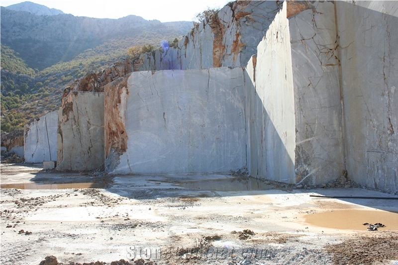 Pasha Gray Marble Quarry