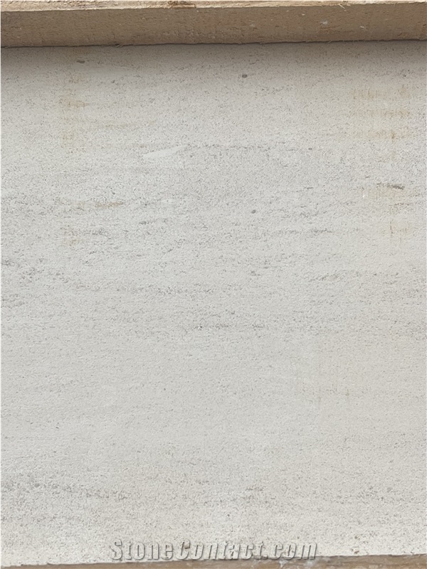 Moca Creme Limestone Tiles - Honed/Polished