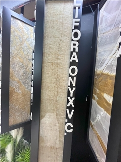 Lifora Onyx