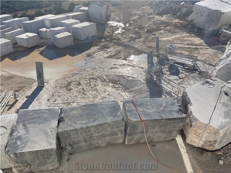Everbloom Dark Marble Quarry