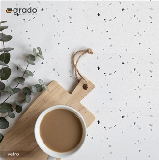 Grado GR - 202 Vetro Quartz Slabs