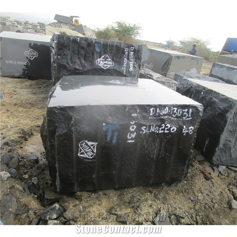 G20 Dark Bengal Black Granite Rough Blocks