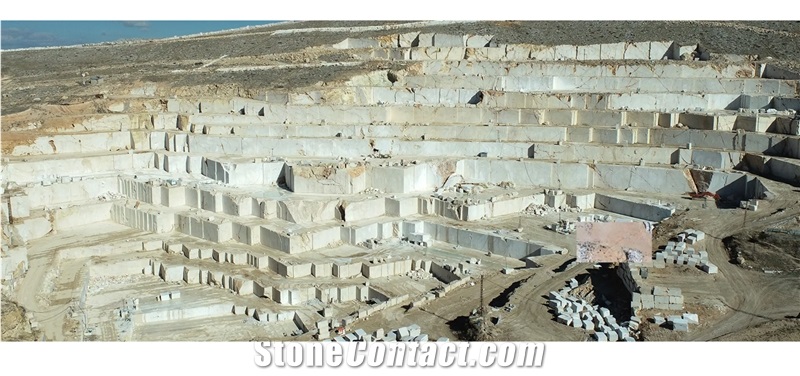 Crema Eda Marble And Crema Eda Rosa Marble Quarry