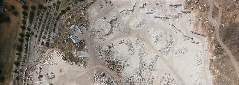 Grano Travertine Quarry