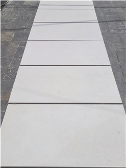 White Limestone Bianco Avorio Tiles