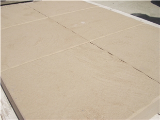 Moleanos Beige Limestone Tiles And Slabs