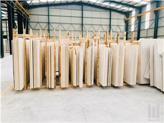 Moca Creme Limestone Slabs
