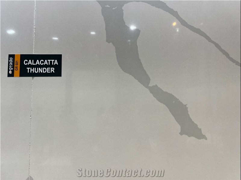 Calacatta Thunder Quartz Slab