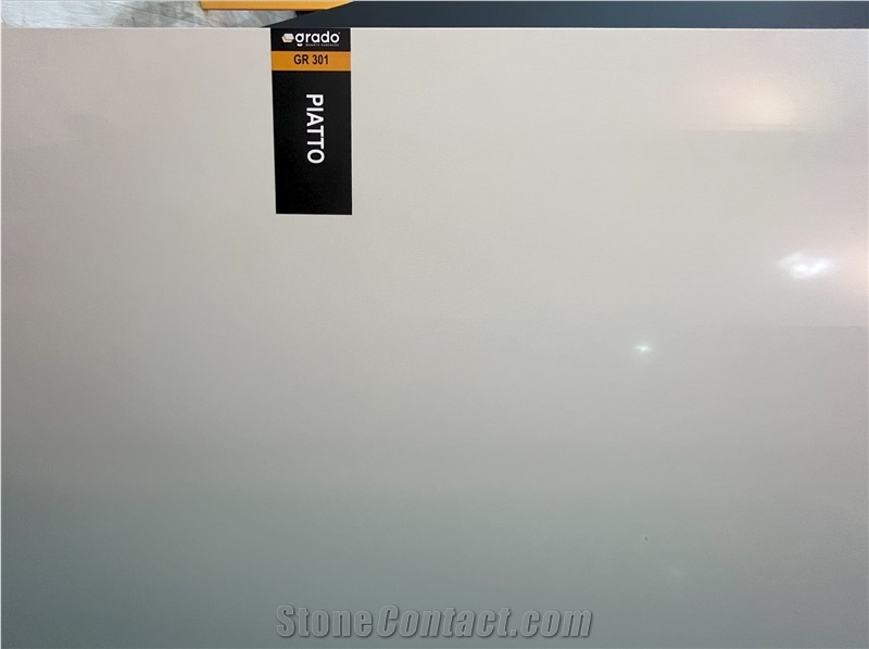 Piatto Quartz Slab