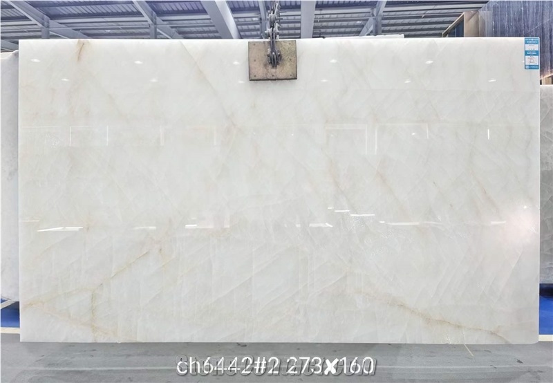 Cristallo Superiore Quartzite  Slabs