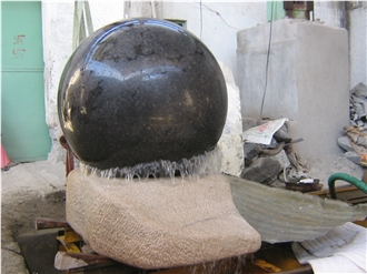 Sculpture Landscaping Garden Rolling Floating Ball Fountain